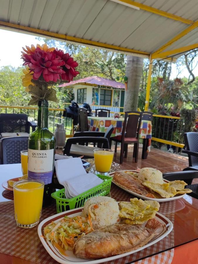Hospedaje Rancho Guadalupe La Suiza Ngoại thất bức ảnh